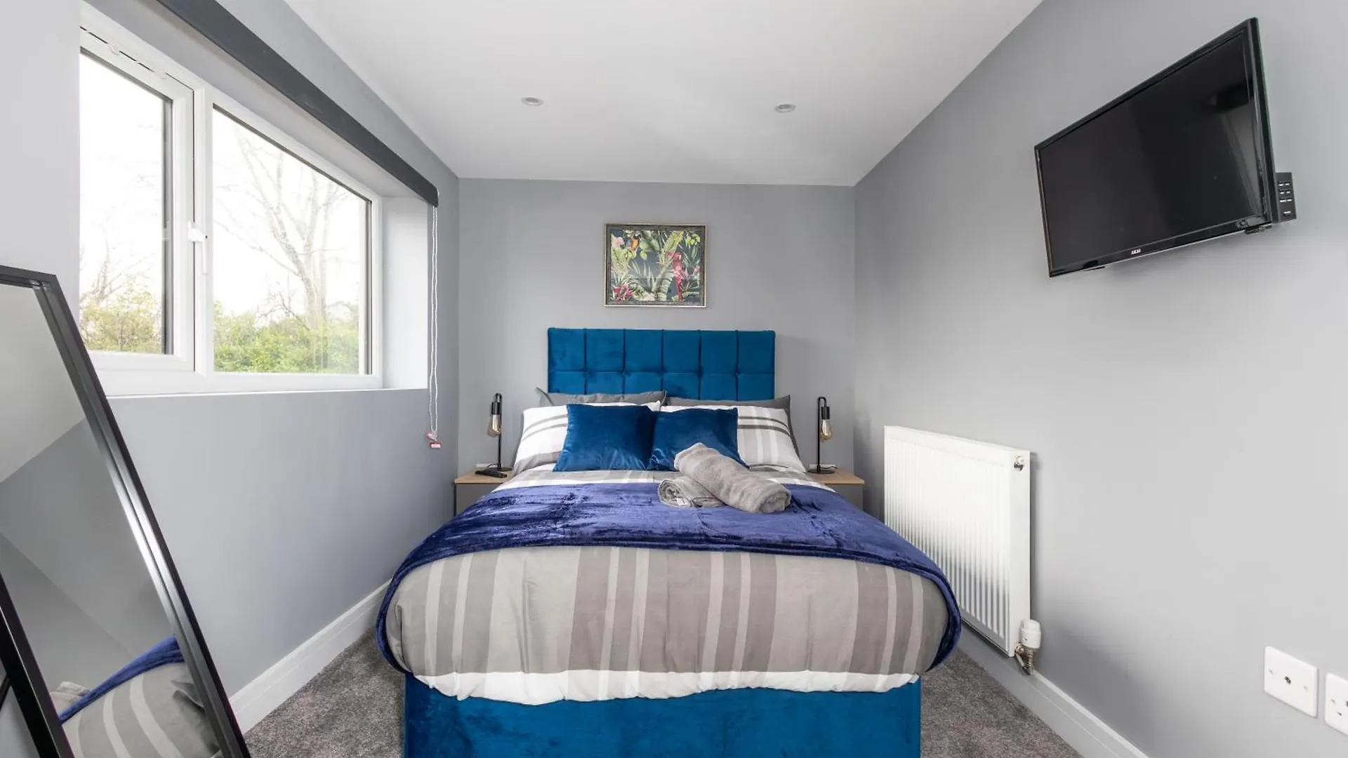 Alt-Stay Accommodation - Lofthouse, Wakefield M1 - 3 Bed En-Suite With Parking - Ideal For Contractors & Long Stays