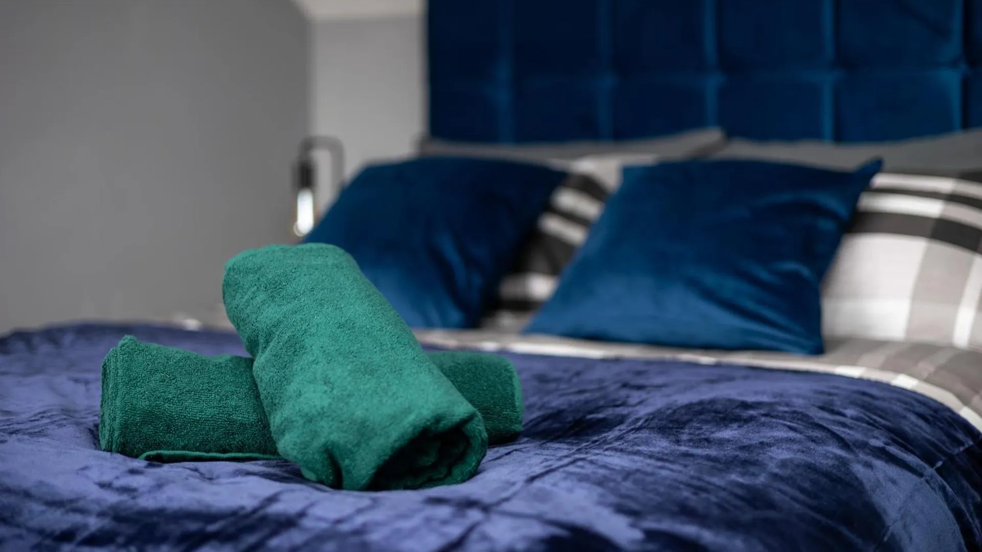 Alt-Stay Accommodation - Lofthouse, Wakefield M1 - 3 Bed En-Suite With Parking - Ideal For Contractors & Long Stays